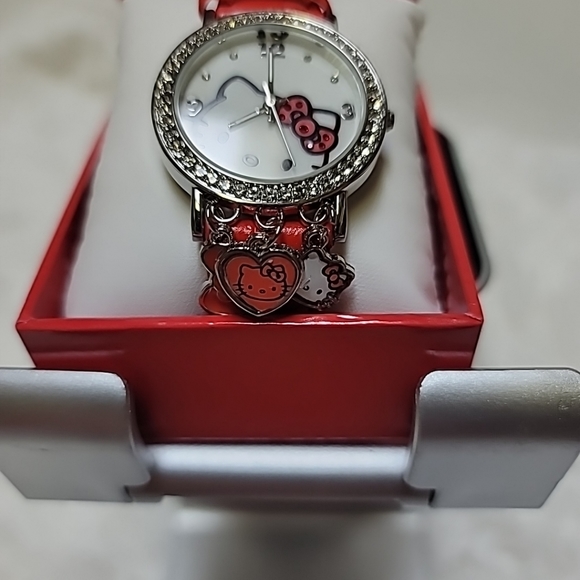 Hello Kitty Watch Silver Crystal Bezel Kitty Charms Red Leather Strap Bl… - Picture 3 of 7